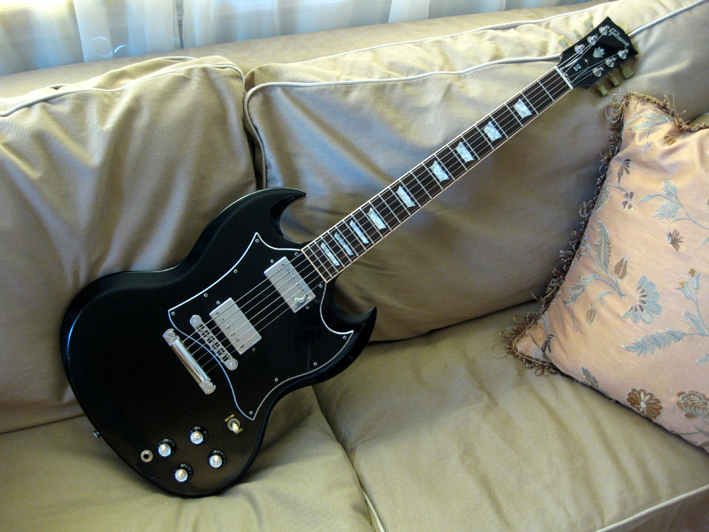 review standard ebony Gibson sg